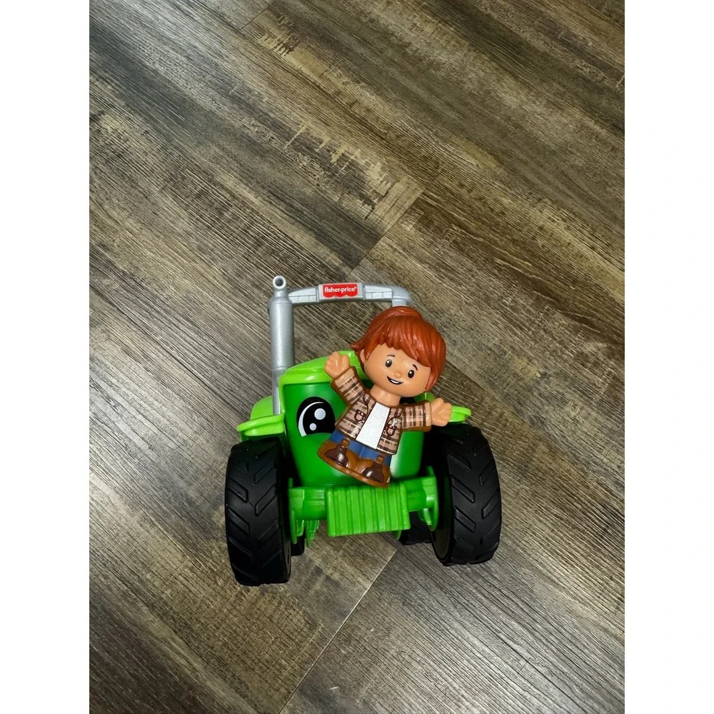 Fisher-Price Little People Caring for Animals Tractor Green with Trailer Dog Fig